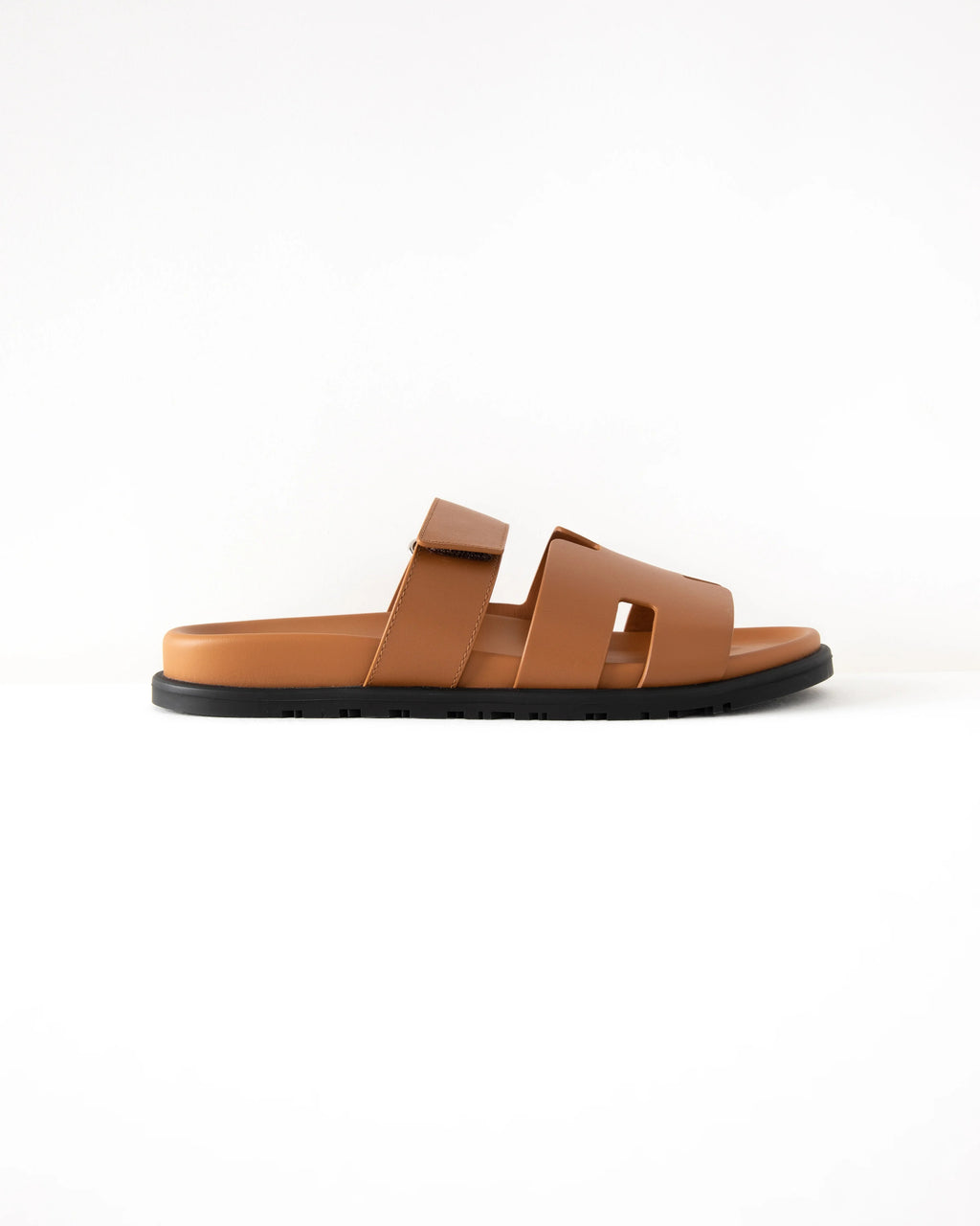 Hermès Chypre Sandals "Beige Doré