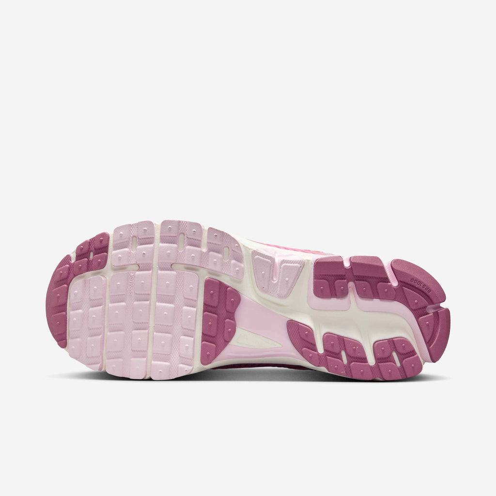 Nike Zoom Vomero 5 "Elemental Pink"