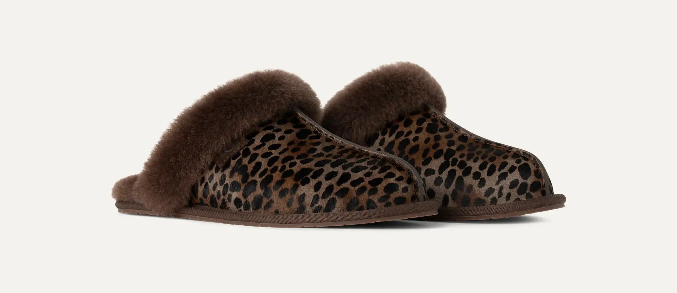 UGG Scuffette Caspian Slippers "Brown"