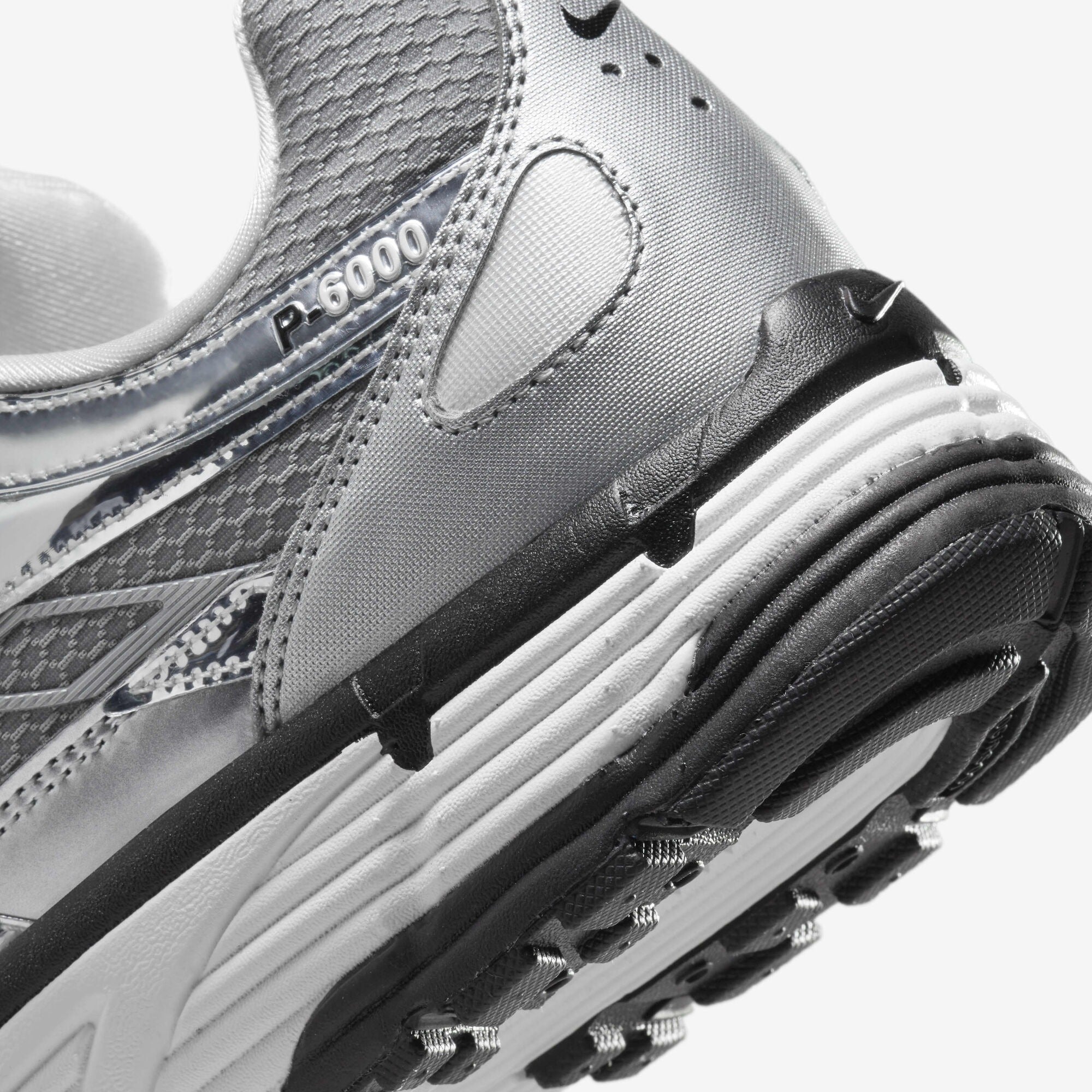 Nike P-6000 "Metallic Silver"