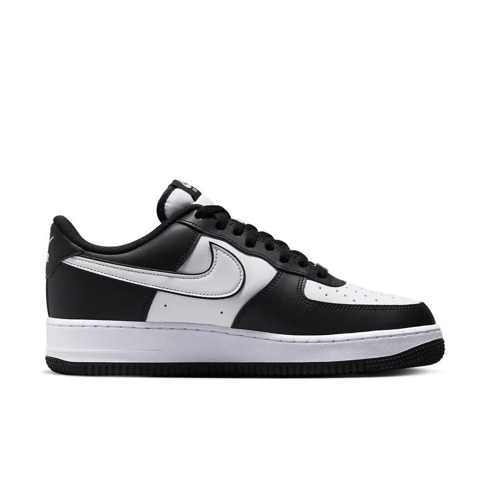 Nike Air Force 1 07 "Panda"